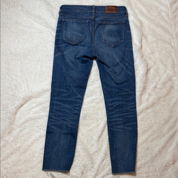 Madewell Distressed Alley Straight Jeans in Dark Blue - Picture 6 of 8